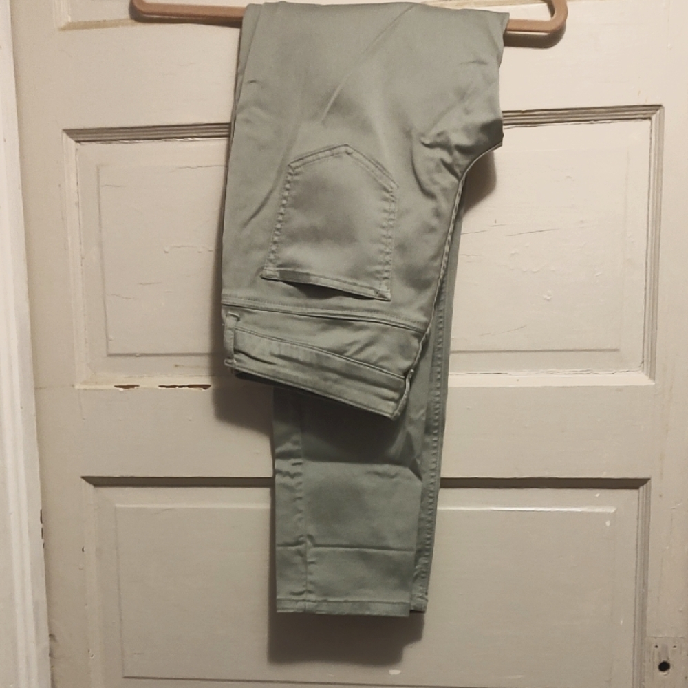 Maurices Light Green